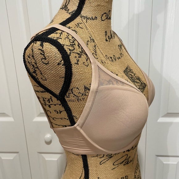 ThirdLove Tan Bra with Molded Cups and Adjustable Straps - Picture 4 of 7